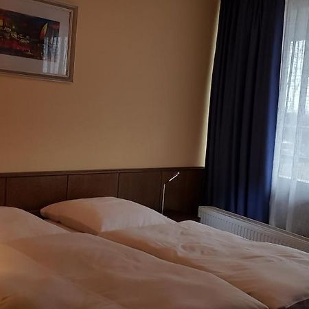 Hotel Garni Julia Linnich Dış mekan fotoğraf