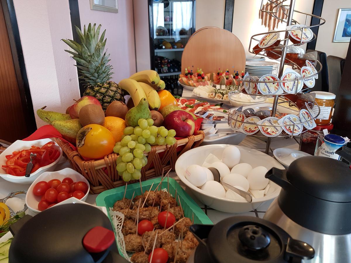 Hotel Garni Julia Linnich Dış mekan fotoğraf