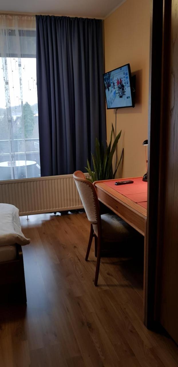 Hotel Garni Julia Linnich Dış mekan fotoğraf