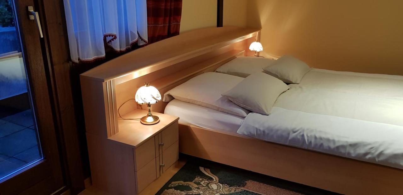 Hotel Garni Julia Linnich Dış mekan fotoğraf